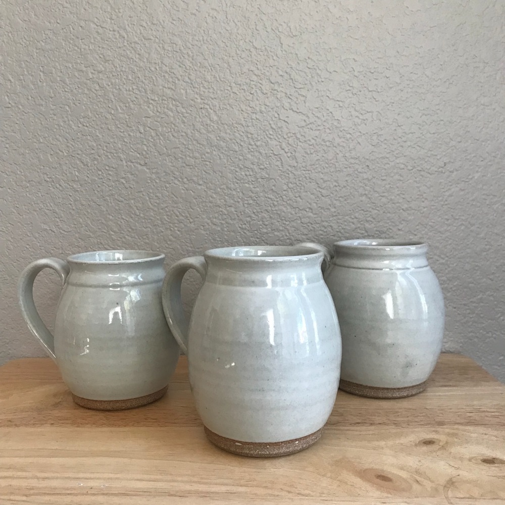 Vintage Abstract Figural Studio Pottery Mug - Picture 5 of 7